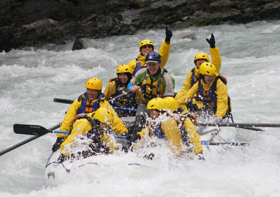 5 Reasons for Rafting in Banff this Summer