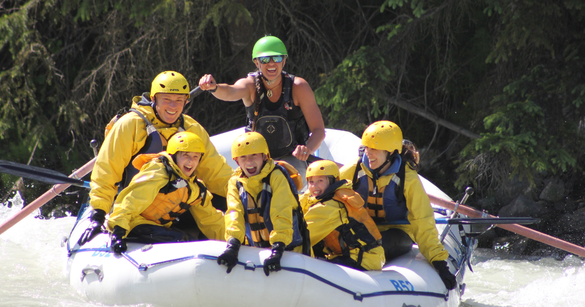 family rafting in Banff